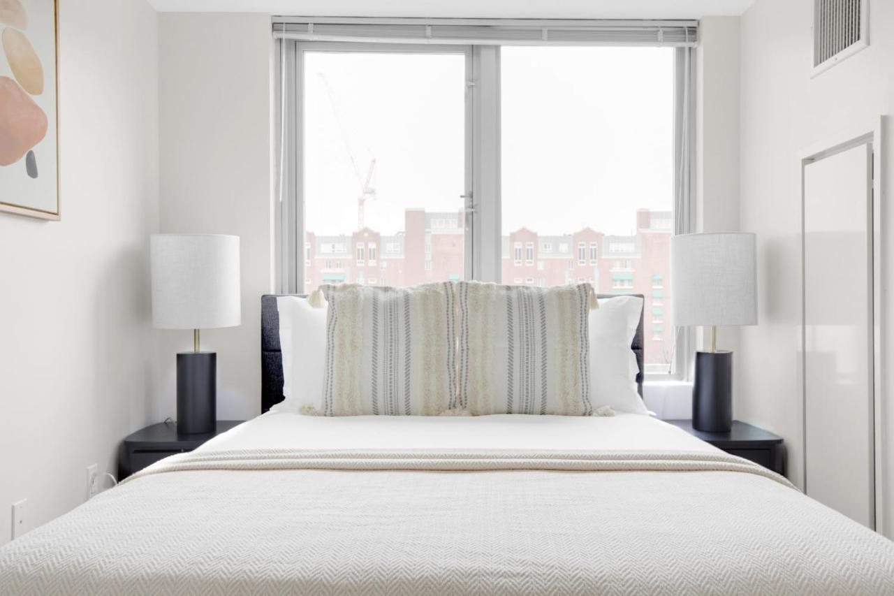 דירות בוסטון E Cambridge 1Br W Wd Gym Steps From Train Bos-524 מראה חיצוני תמונה